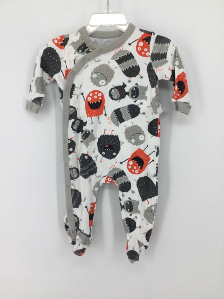 Baby Gap Child Size 3-6 Months Green Sleepers