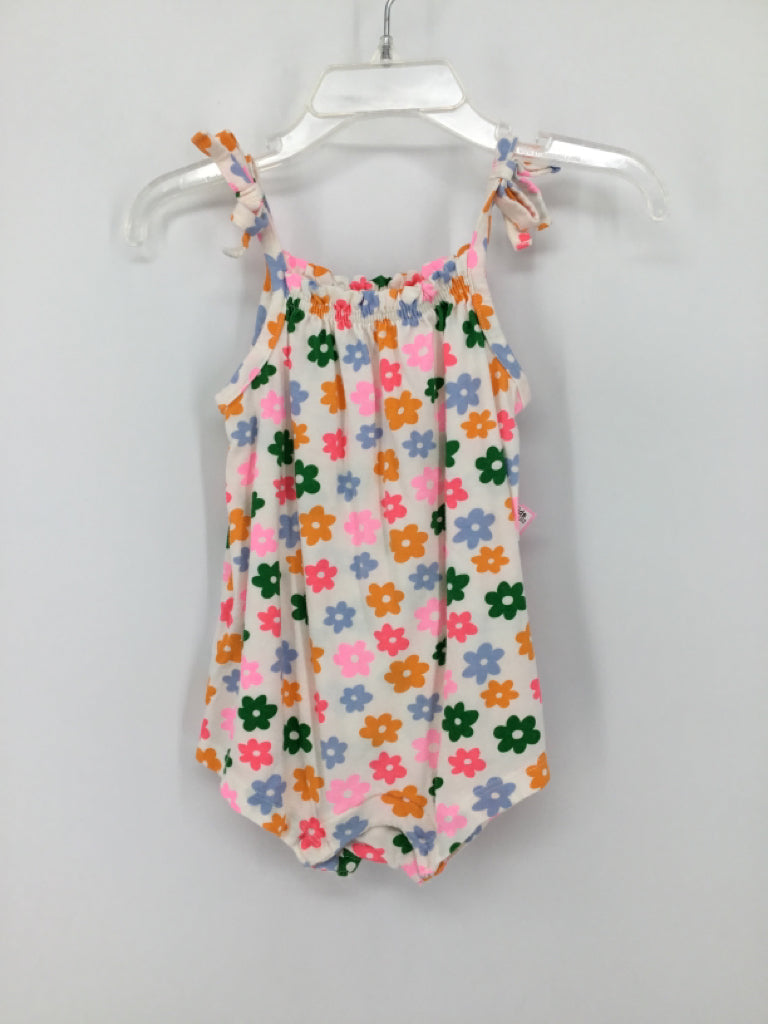 Old Navy Child Size 12-18 Months Multi-Color Outfit - girls