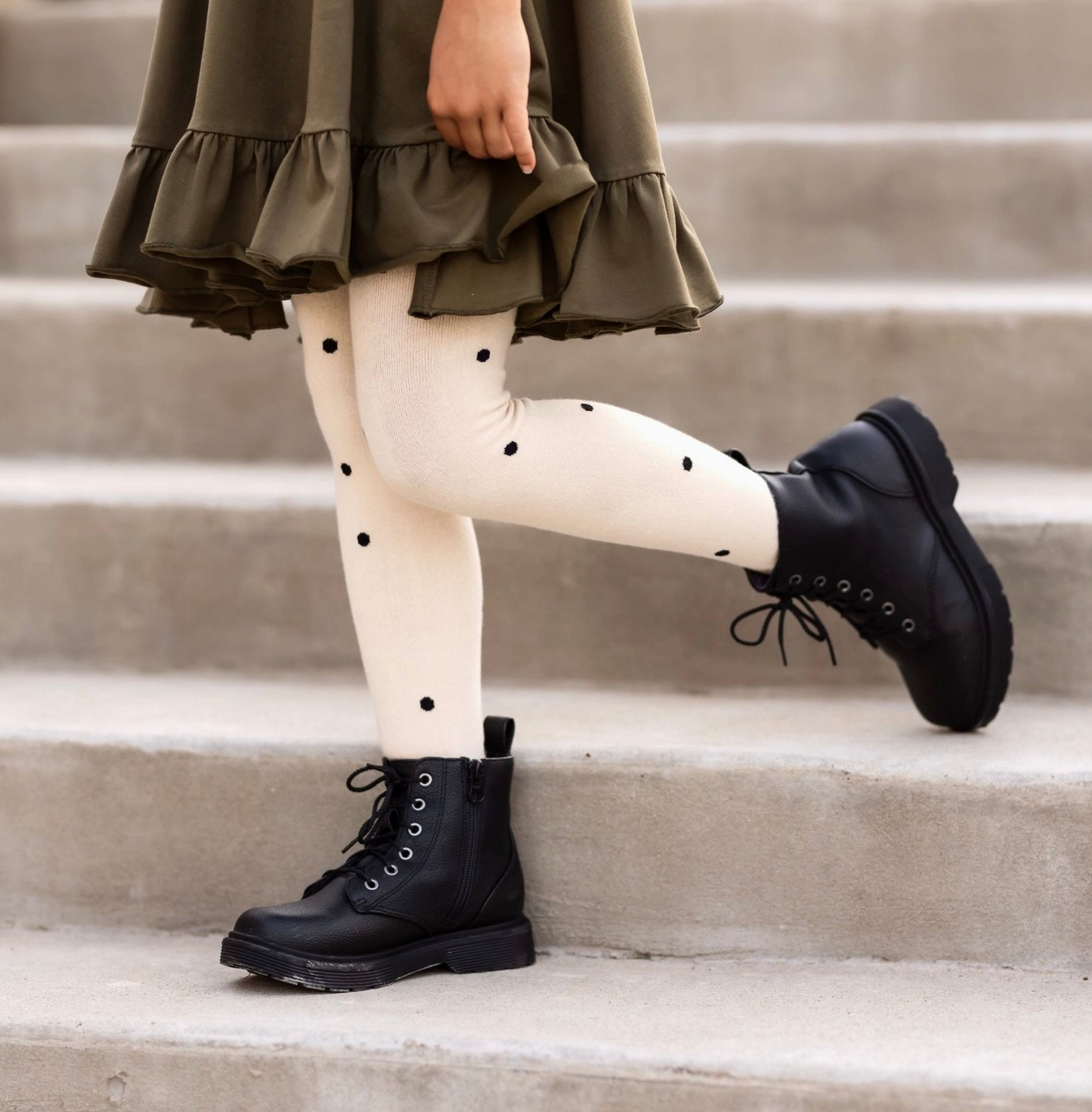 The Little Stocking Co - Knit Tights (Vanilla Dot)