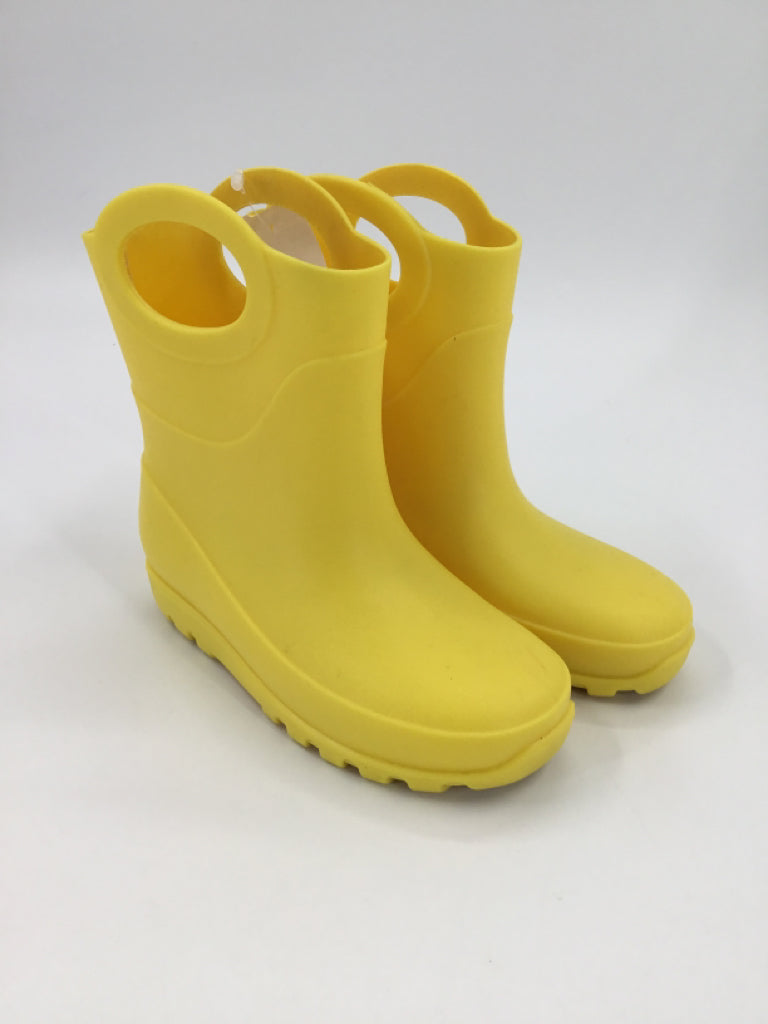 Ozark Trail Child Size 9 Toddler Yellow Rain/Snow Boots