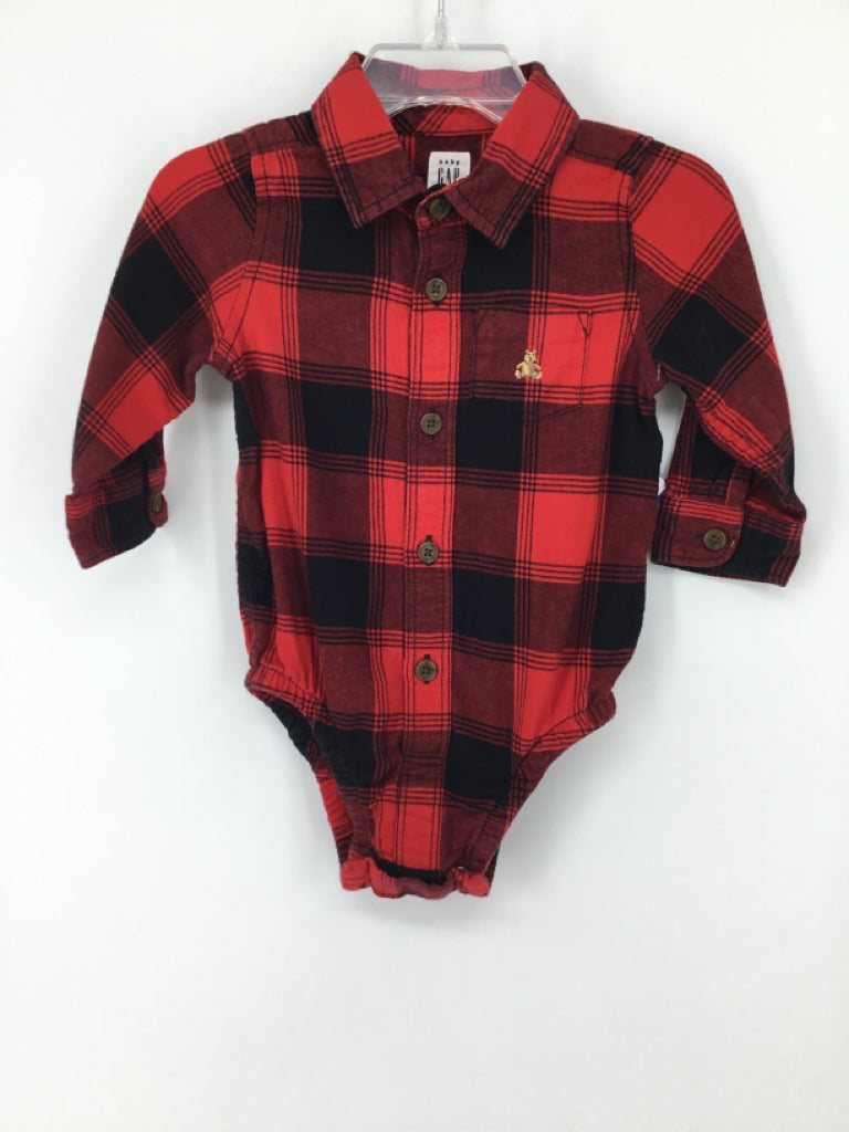 Baby Gap Child Size 6-12 Months Red Onesie