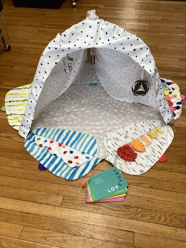 Lovevery The Play Gym