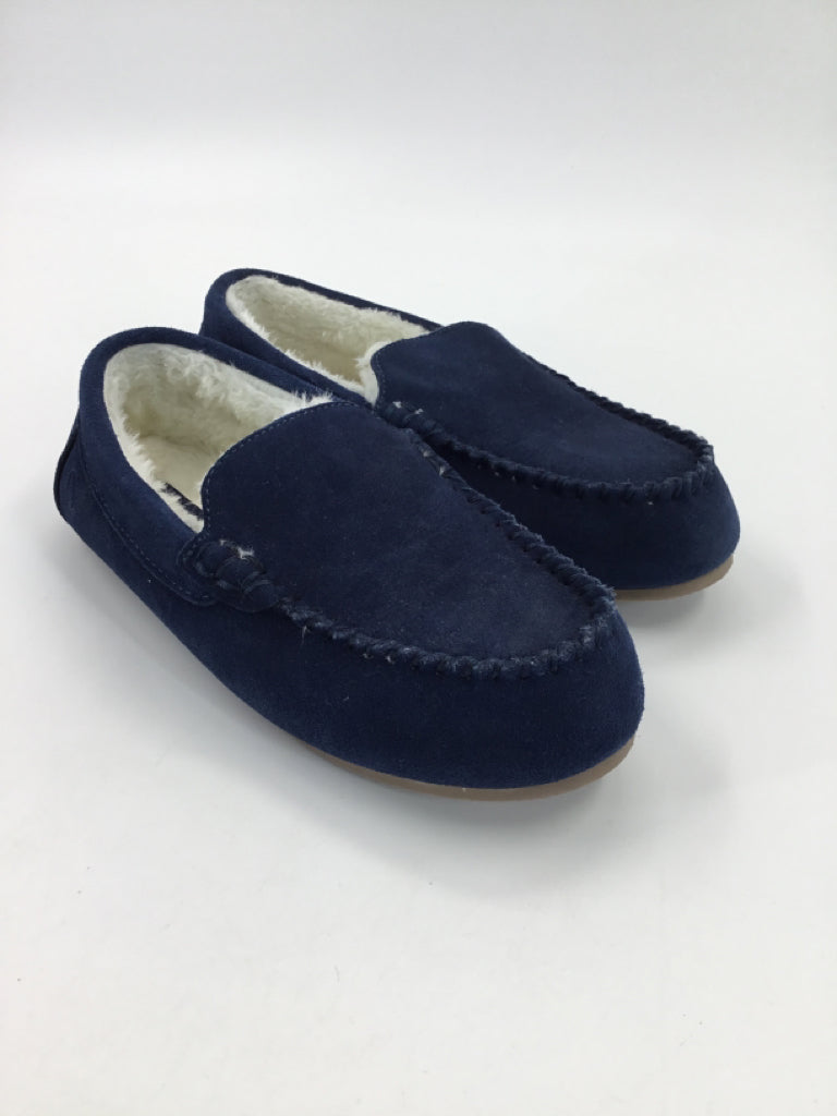 Lands' End Child Size 6 Youth Navy Slippers