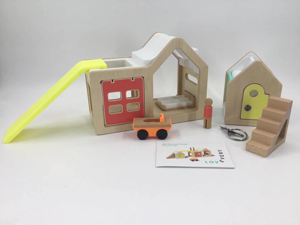 Lovevery Modular Playhouse with Wooden Accessories