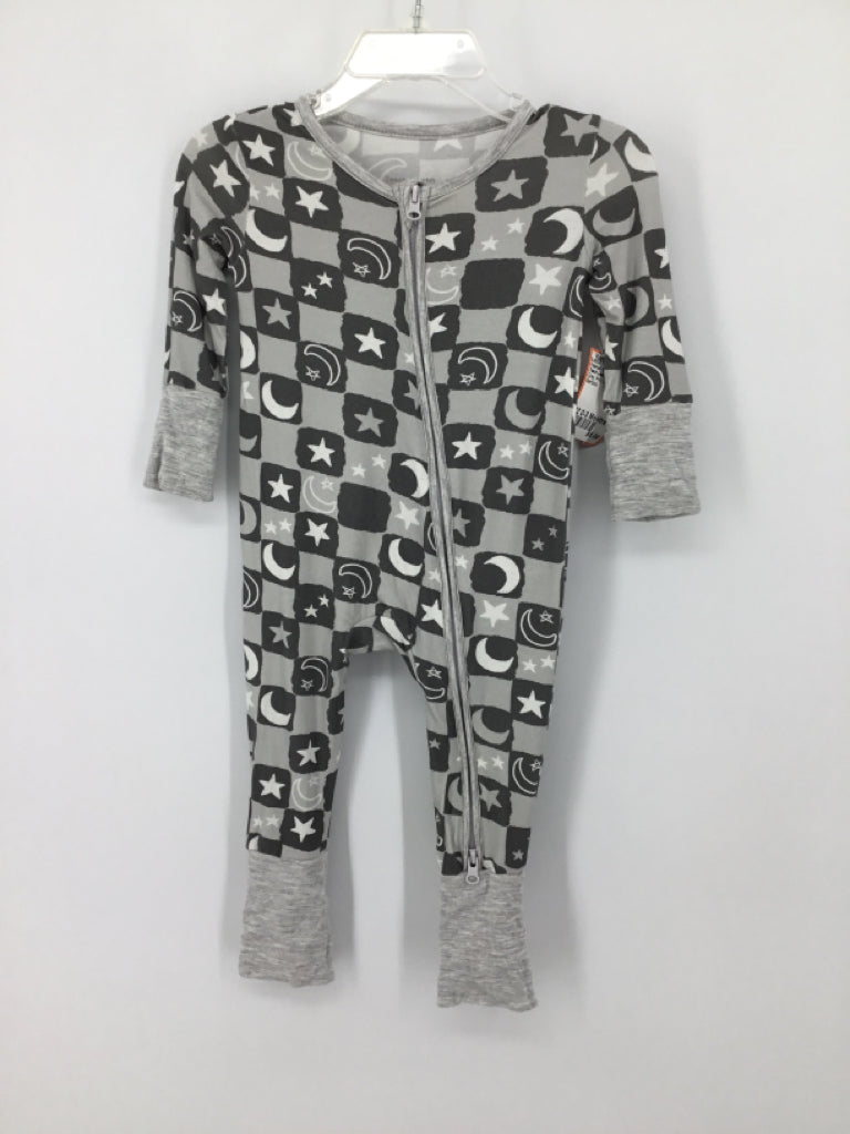 Teach Leanbh Child Size 0-3 Months Gray Print Pajamas - boys