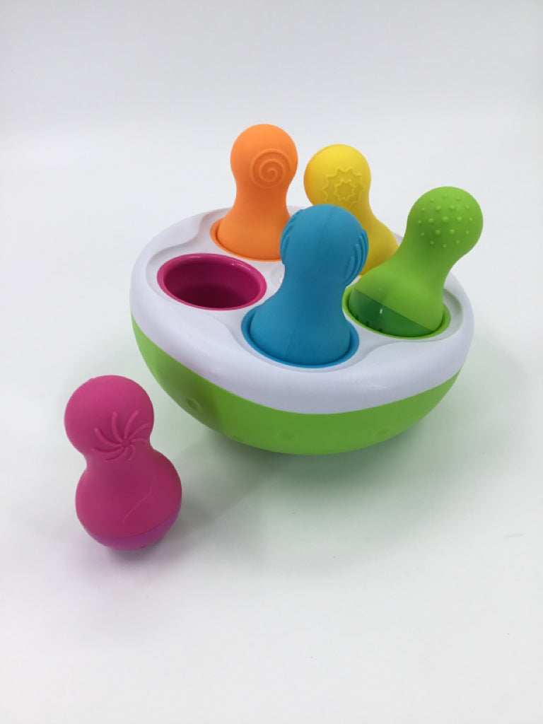 Fat Brain Toys Spinny Pins