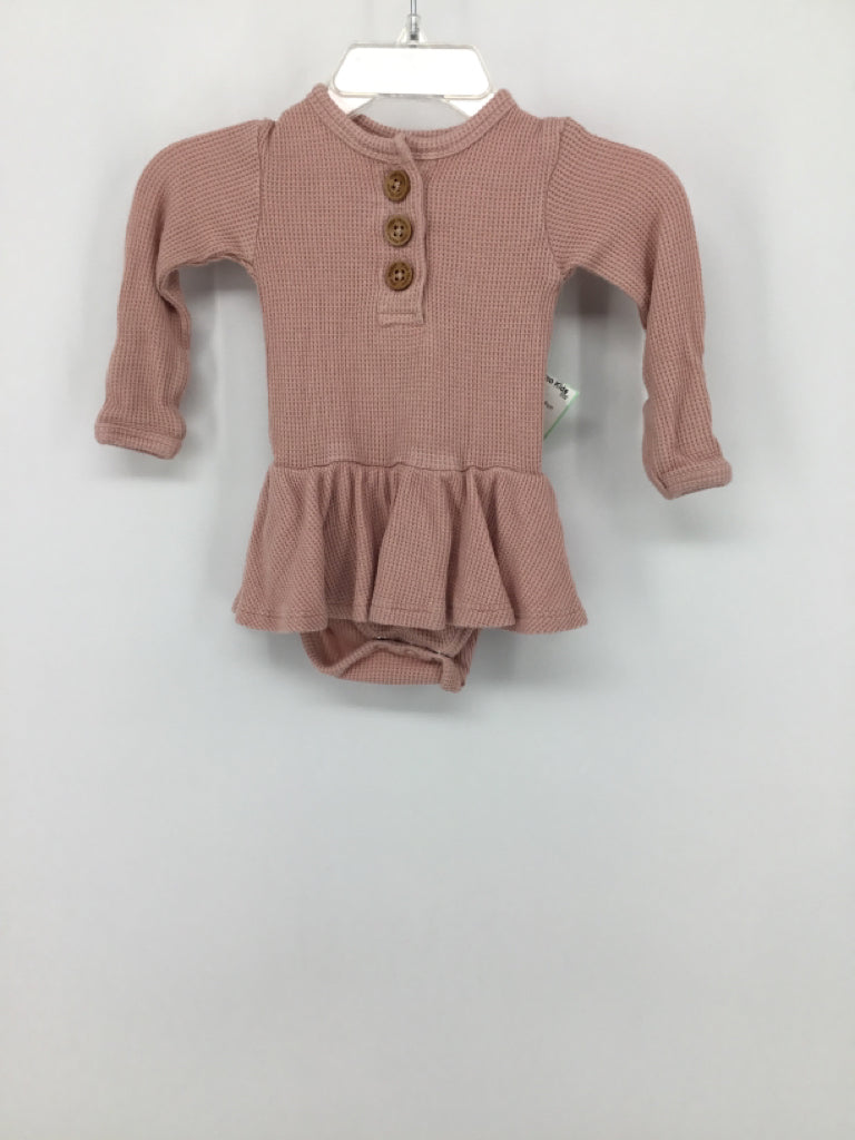 Posh Peanut Child Size 0-3 Months Pink Outfit - girls