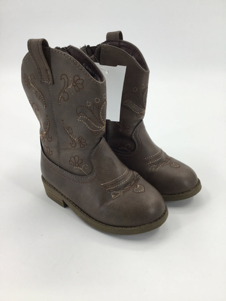 Roebuck & Co. Child Size 7 Toddler Brown Boots