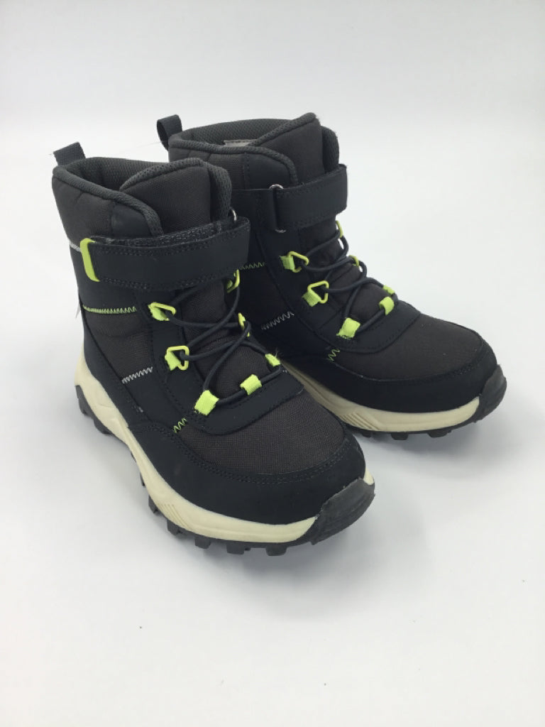 Thermolite Child Size 13 Black Rain/Snow Boots