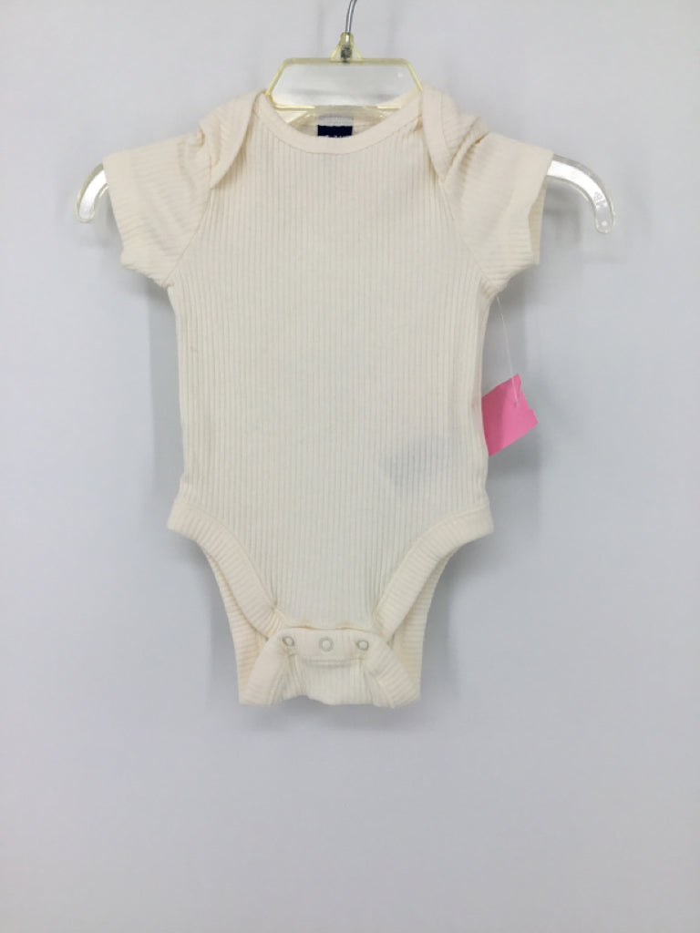 Old Navy Child Size 0-3 Months Cream Onesie