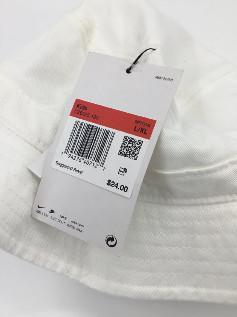 Nike Child Size L White Solid Hats - boys