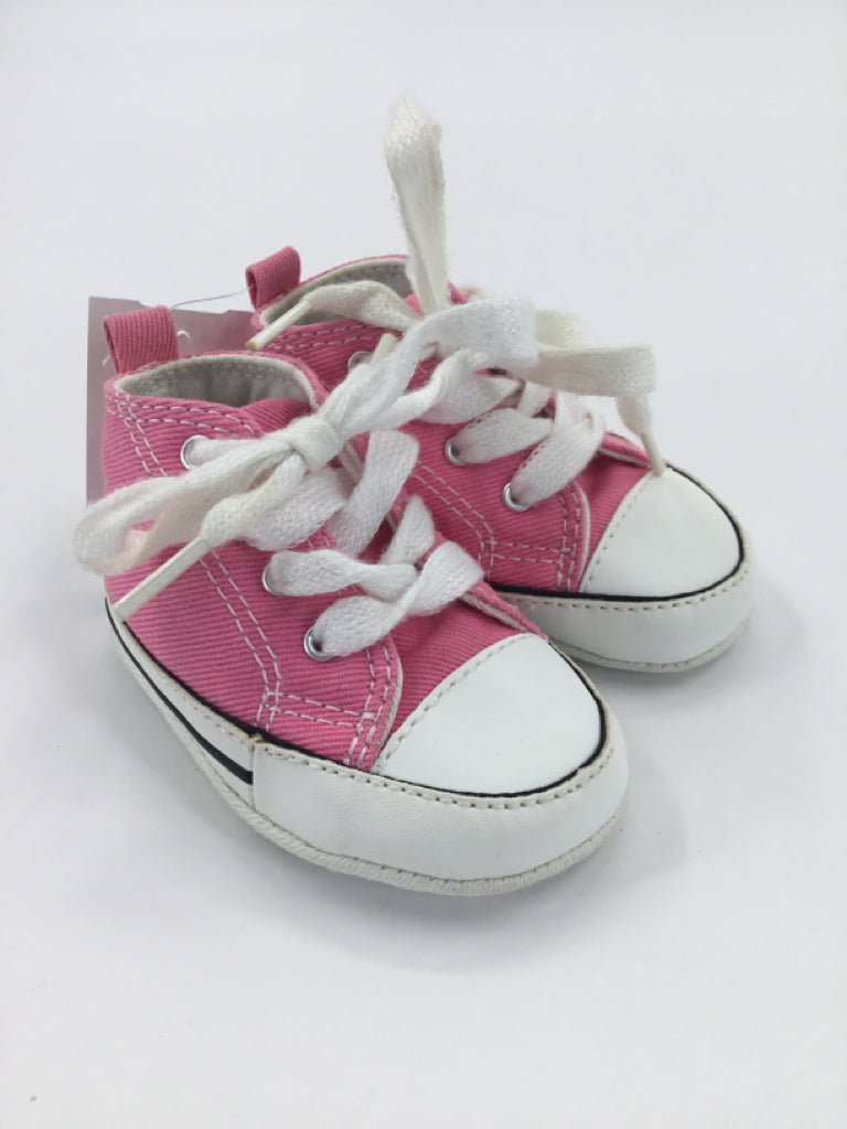 Converse Child Size 2 Toddler Pink Baby/Walker Shoes