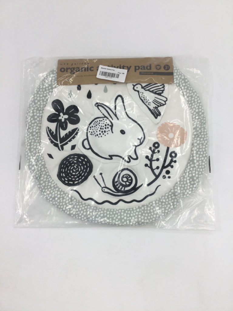 Wee Gallery Organic Activity Pad - Meadow