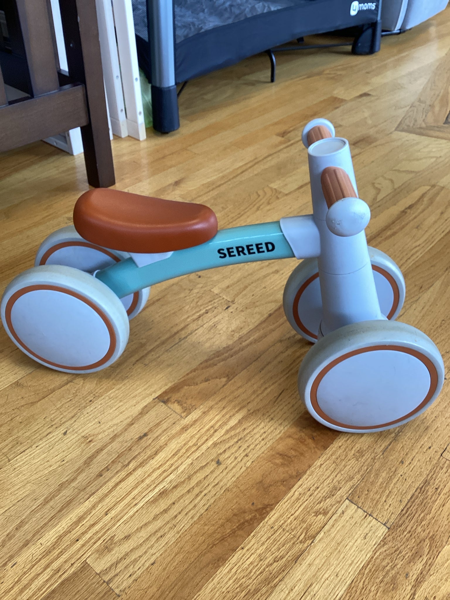 Sereed Green Balance Bike
