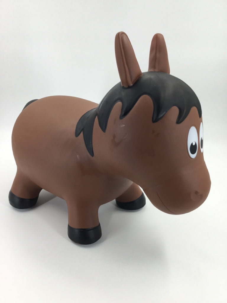 Farm Hoppers Horse