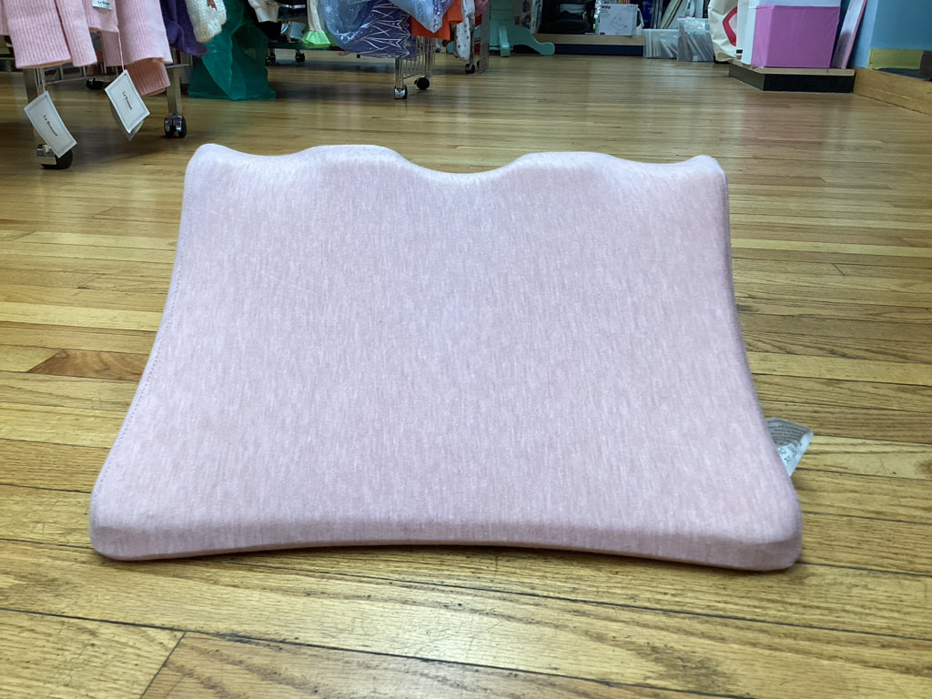 Vonu Bueplee Pink Baby Tummytime Reflux Cushion