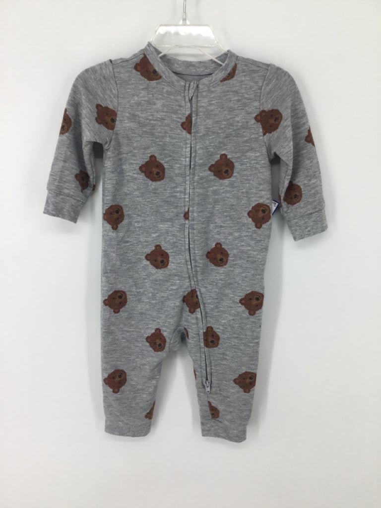 Old Navy Child Size 6-9 Months Gray Print Pajamas - boys