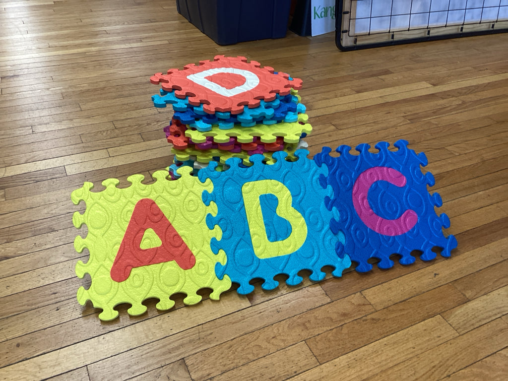 B Toys Beautifloor Alphabet Interlocking Puzzle Mat