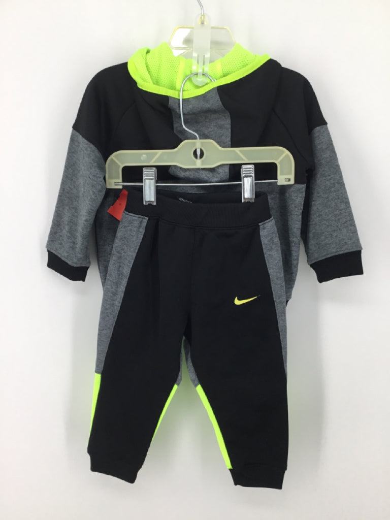 Nike Child Size 18 Months Black Solid Outfit - boys