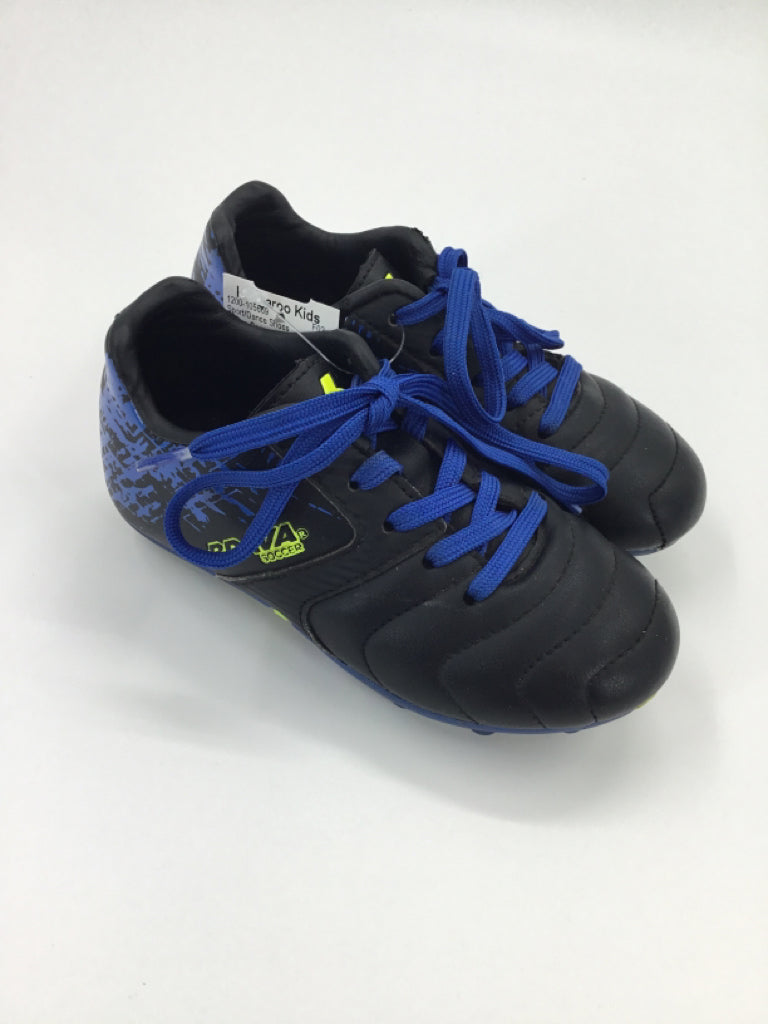 Brava Soccer Child Size 10 Black Sport/Dance Shoes