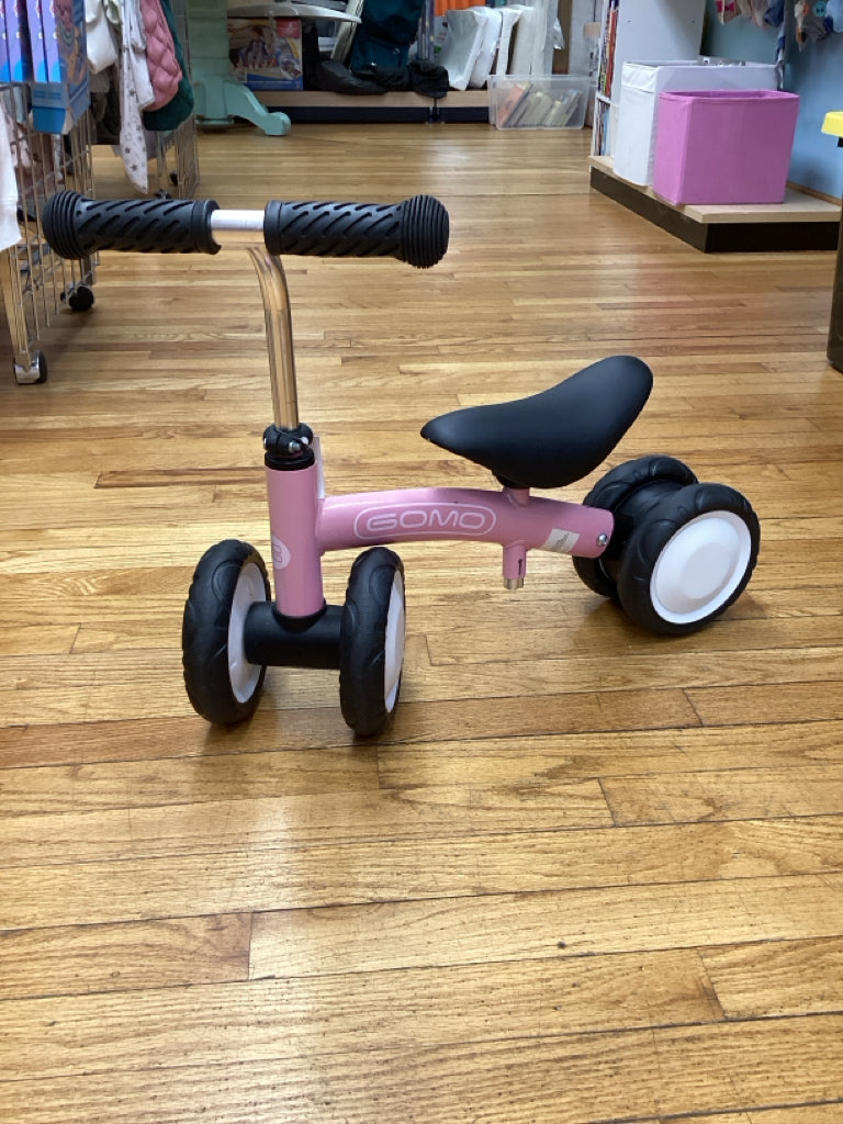 Gomo Sprout Balance Bike - pink