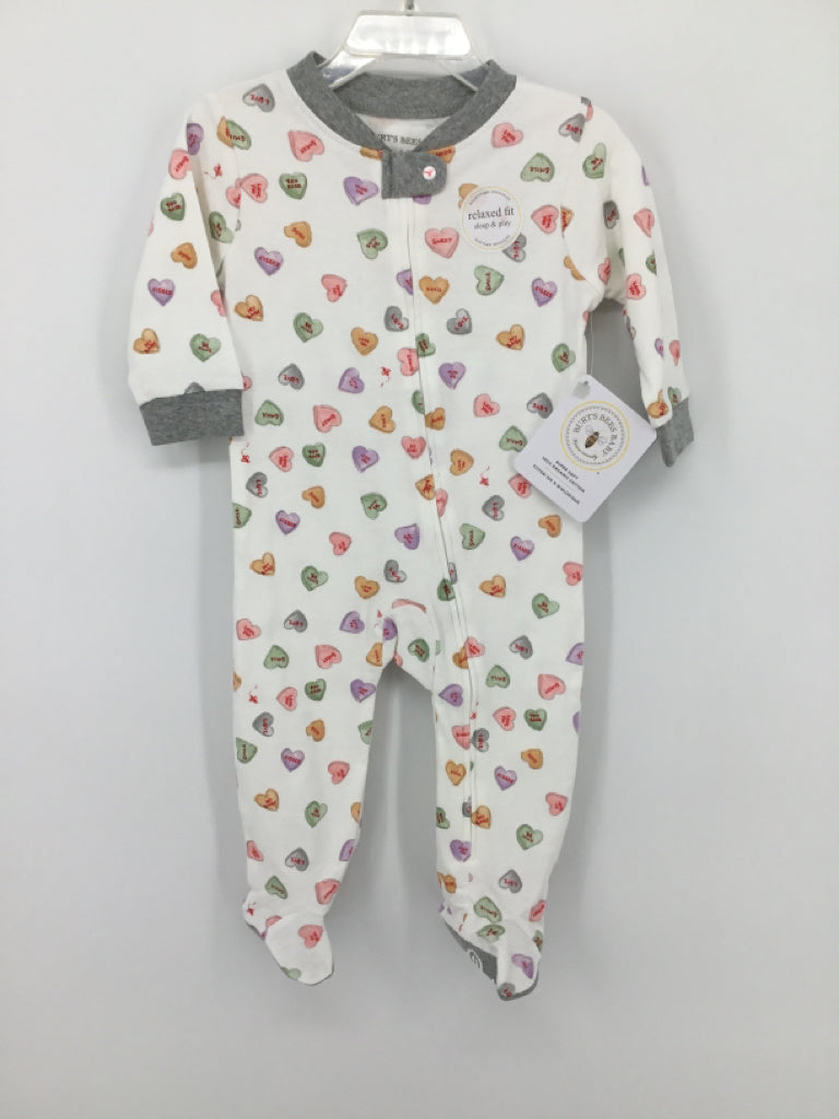 Burt's Bees Baby Child Size 6-9 Months White Valentine's Day Sleeper