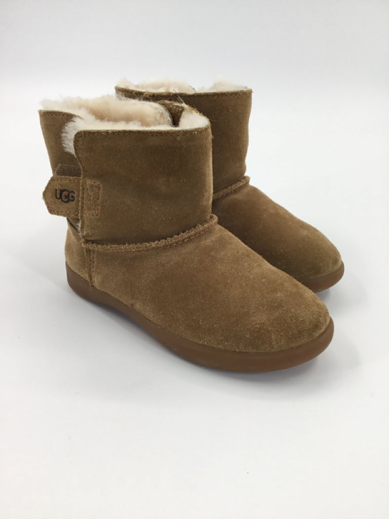 Ugg Child Size 10 Toddler Tan Boots