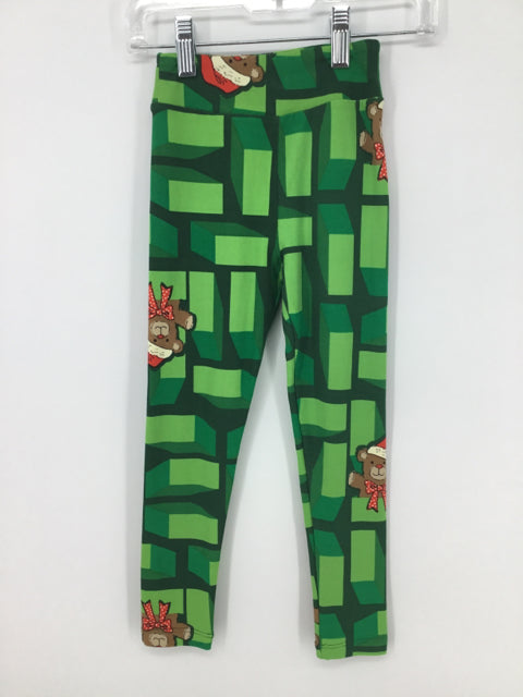 Lularoe Child Size 4 Green Christmas Pants