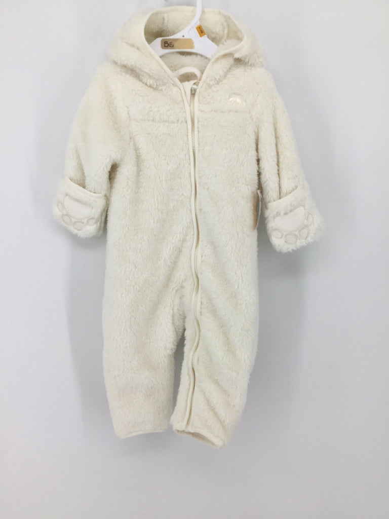 Bear Paw Child Size 0-3 Months White Solid Outerwear - boys
