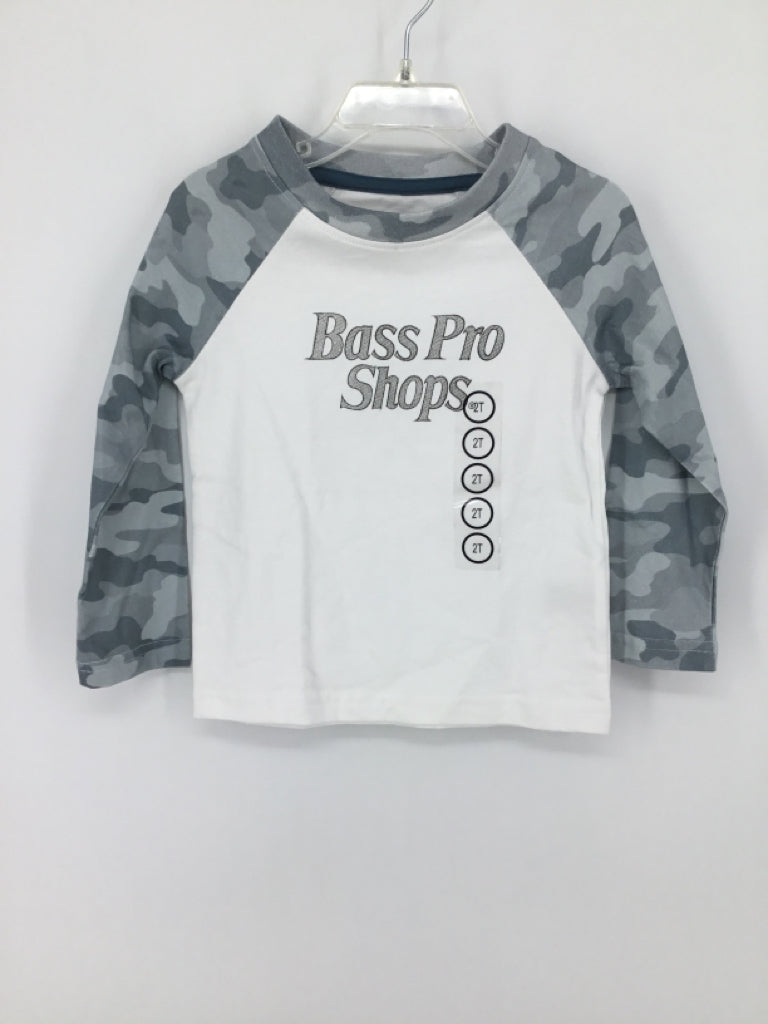 Bass Pro Shops Child Size 2 Gray Camoflage T-shirt - boys