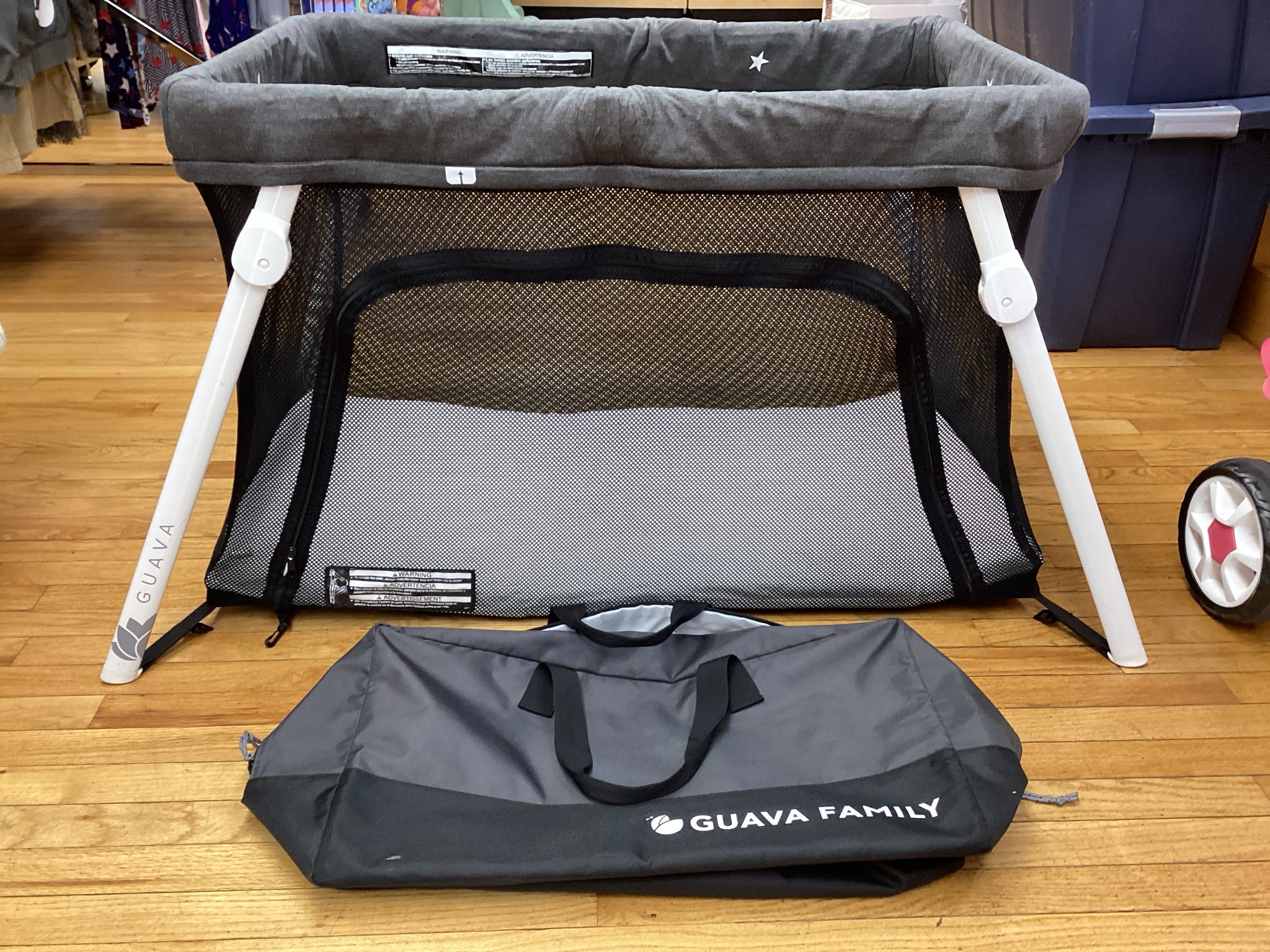 Guava Lotus Travel Crib