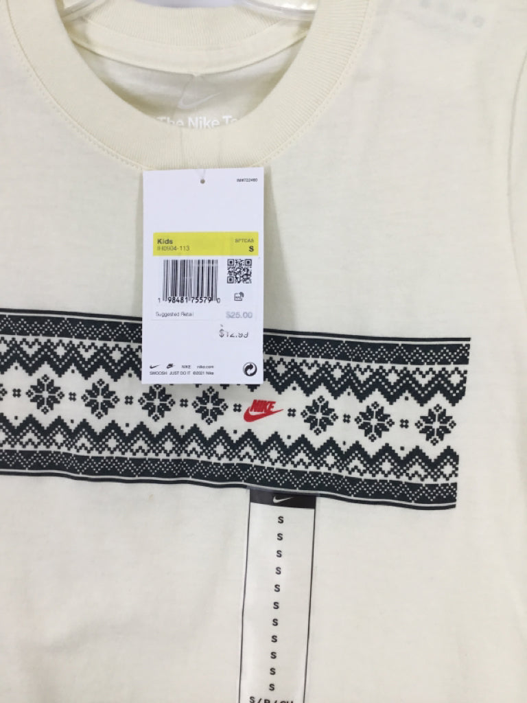 Nike Child Size 8 Cream screen printed T-shirt - boys