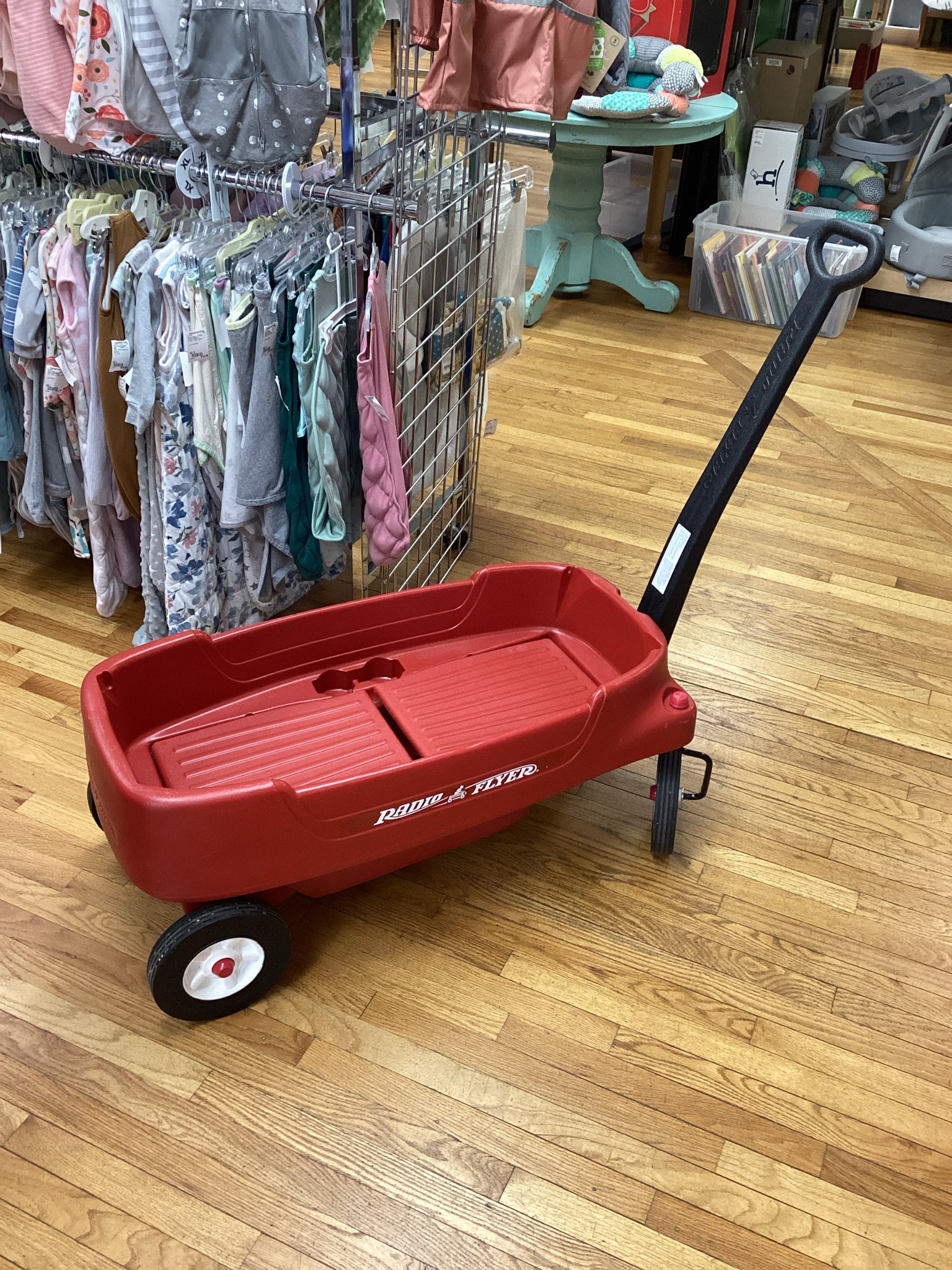 Radio Flyer, Pathfinder 2-in-1 Wagon, Folding Seats