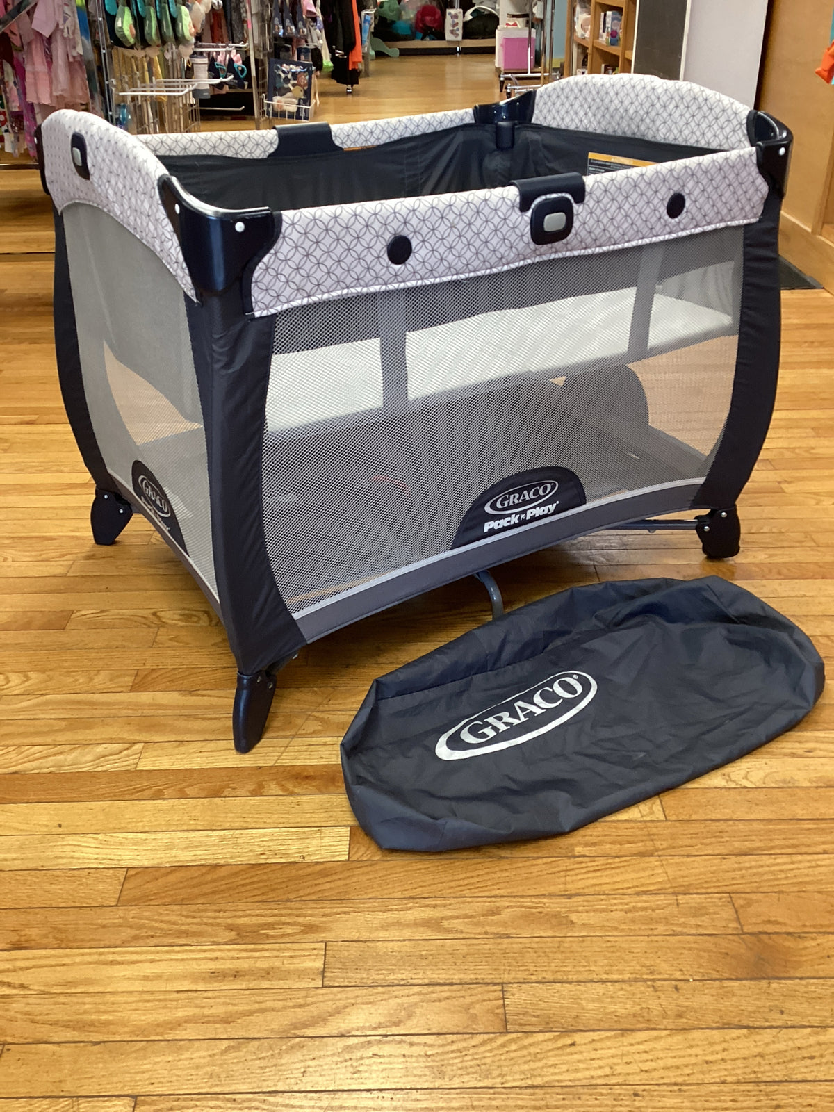 Graco Gray Pack n' Play with bassinet