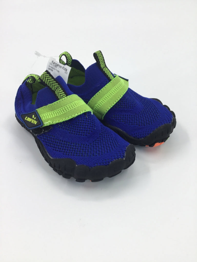 UBFEN Child Size 9.5 Blue Sandals/Flip Flops