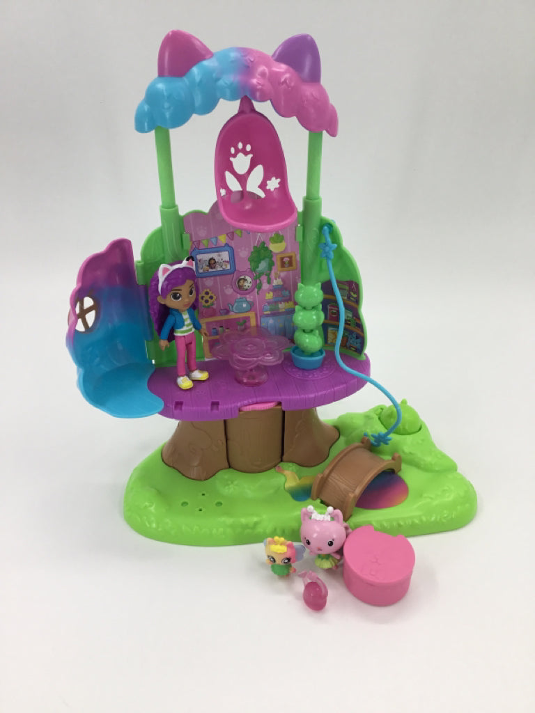 Dreamworks Gabby's Dollhouse Kitty Fairy's Garden Treehouse