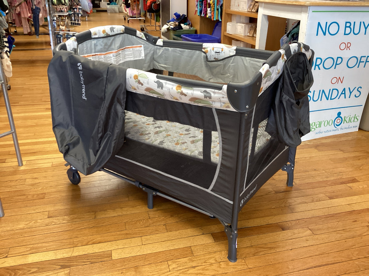 Baby Trend Pack n' Play With Bassinet Insert And Diaper Storage Bag