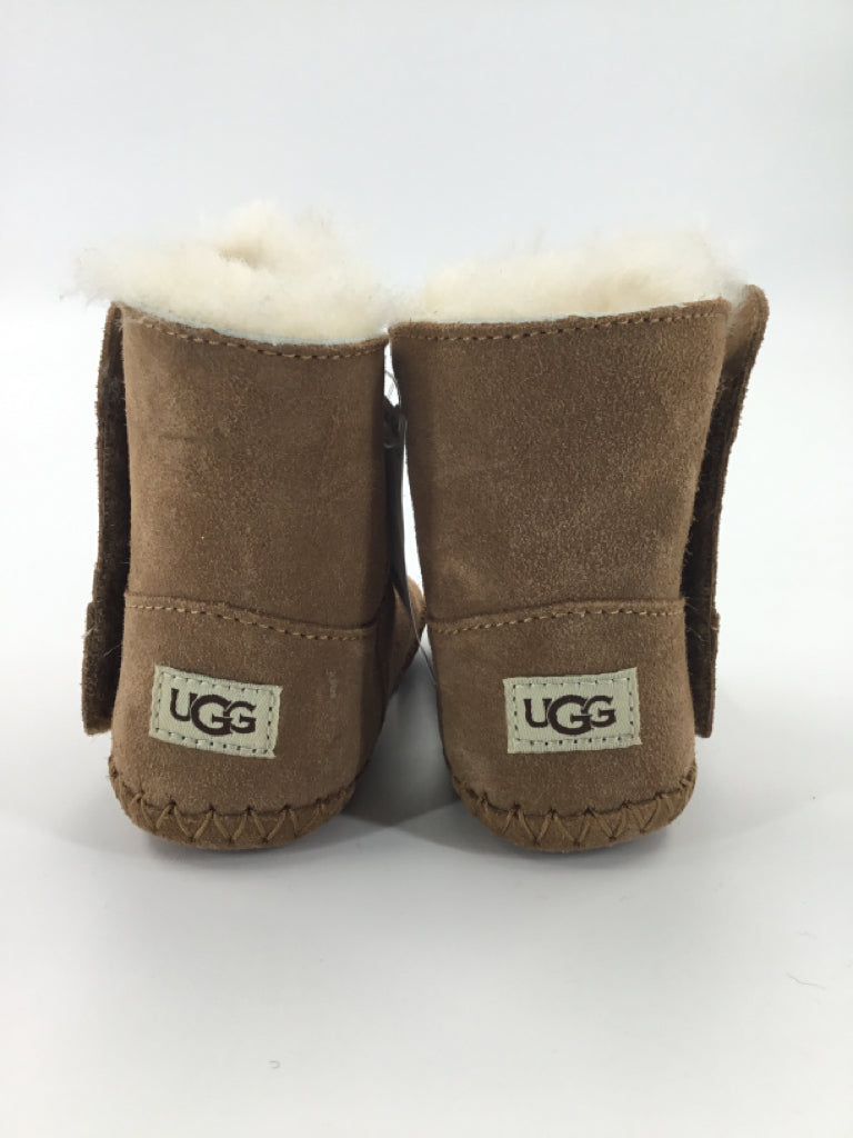 Ugg Child Size 2 Toddler Brown Boots