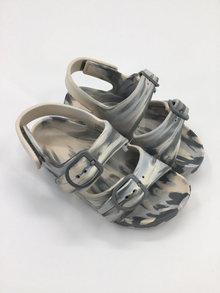 brandless Child Size 9 Toddler Gray Sandals/Flip Flops