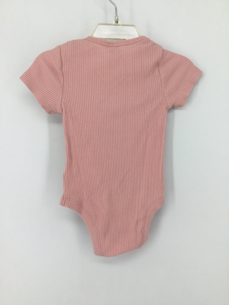 Old Navy Child Size 12-18 Months Pink Onesie