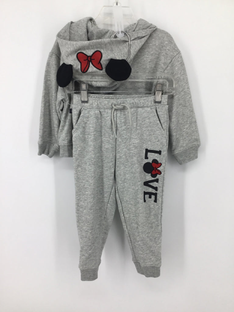 Baby Gap + Disney Child Size 3 Gray Outfit - girls