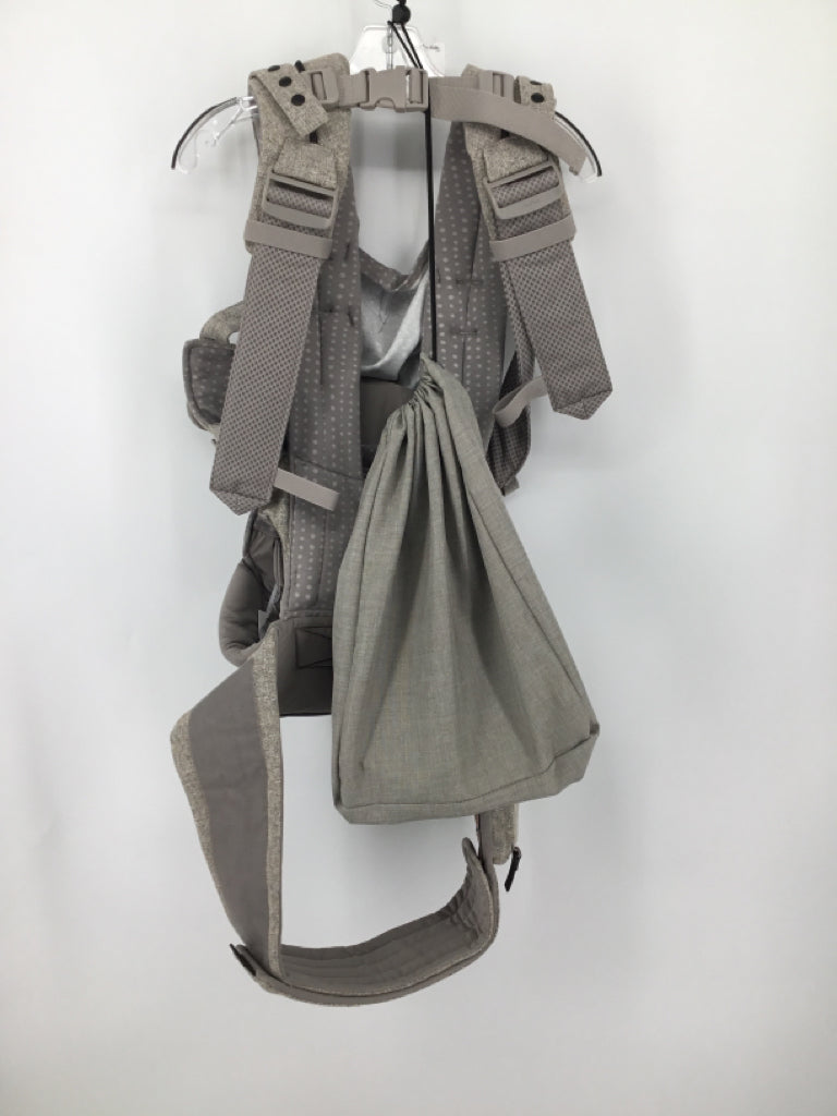 Nuna Cudl Gray Baby/Child Carrier