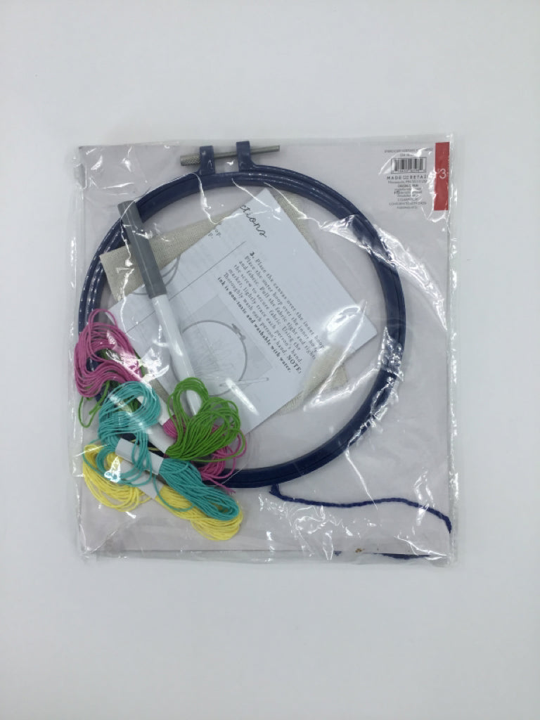 Family Handprint Embroidery Kit