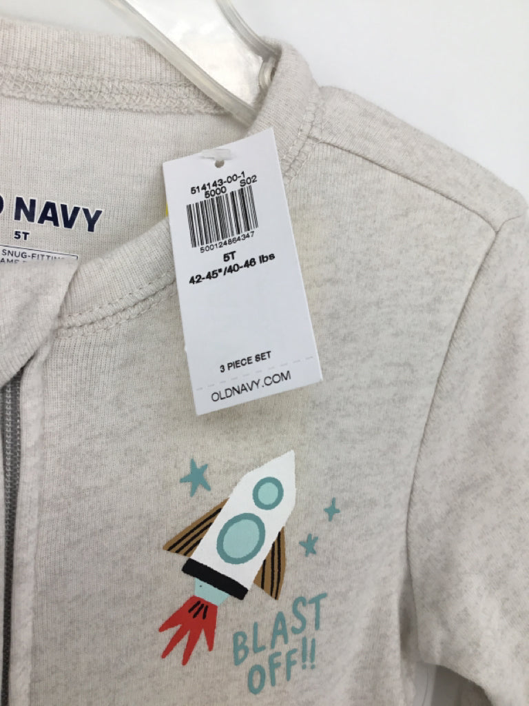 Old Navy Child Size 5 Gray Sleepers