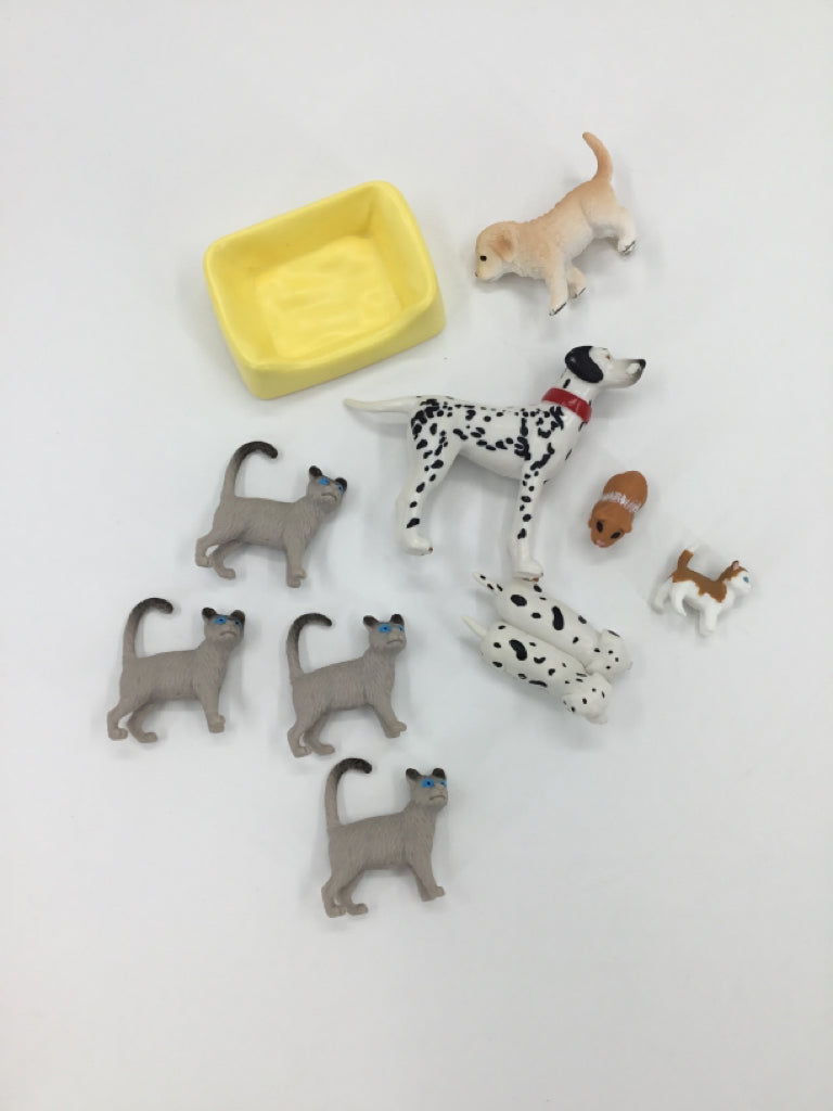 Assortment of House Pets - 10 pcs