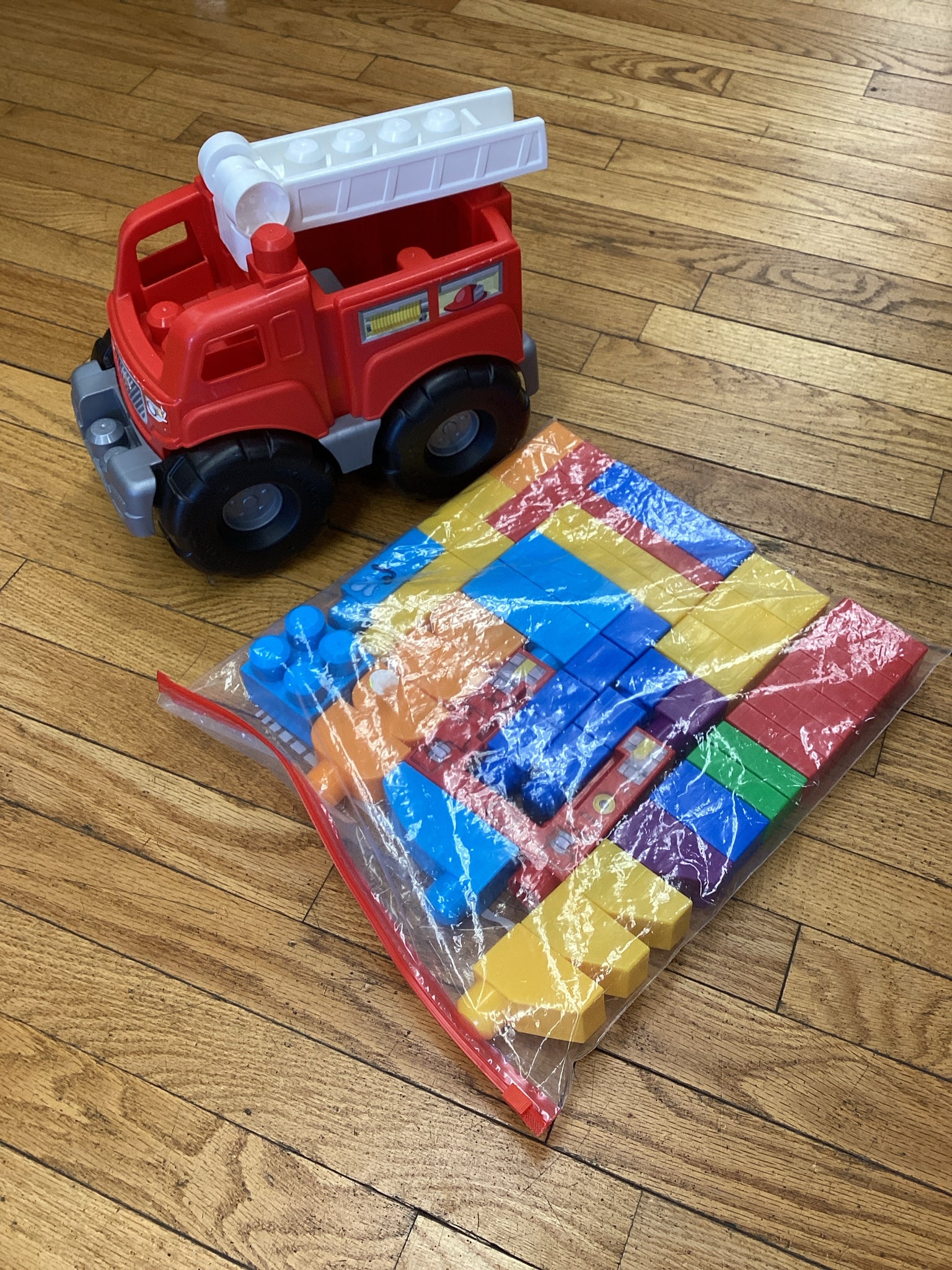 MEGA BLOKS Fire Truck with Extra Blocks