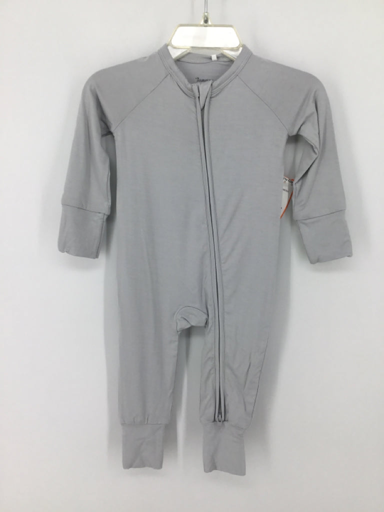 Jammers Child Size 0-3 Months Gray Solid Pajamas - boys