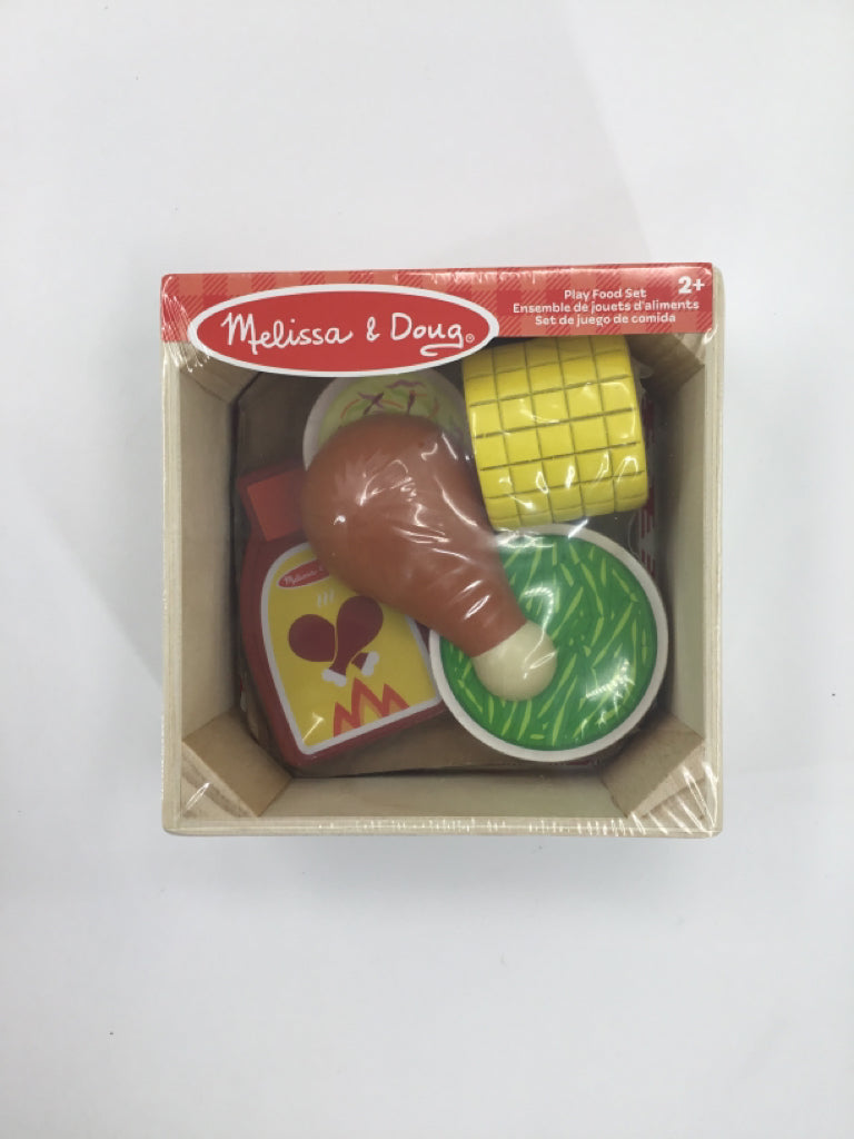 Melissa & Doug Dinner Picnic Box Play Food Set