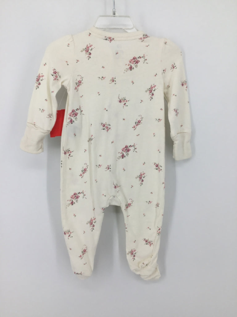 Baby Gap Child Size 3-6 Months White Sleepers