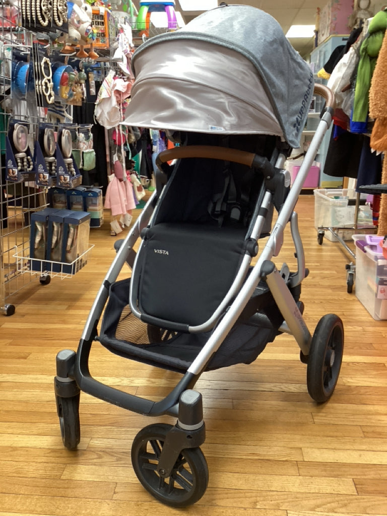 UppaBaby Vista V1 2018 Stroller w/ Bassinet